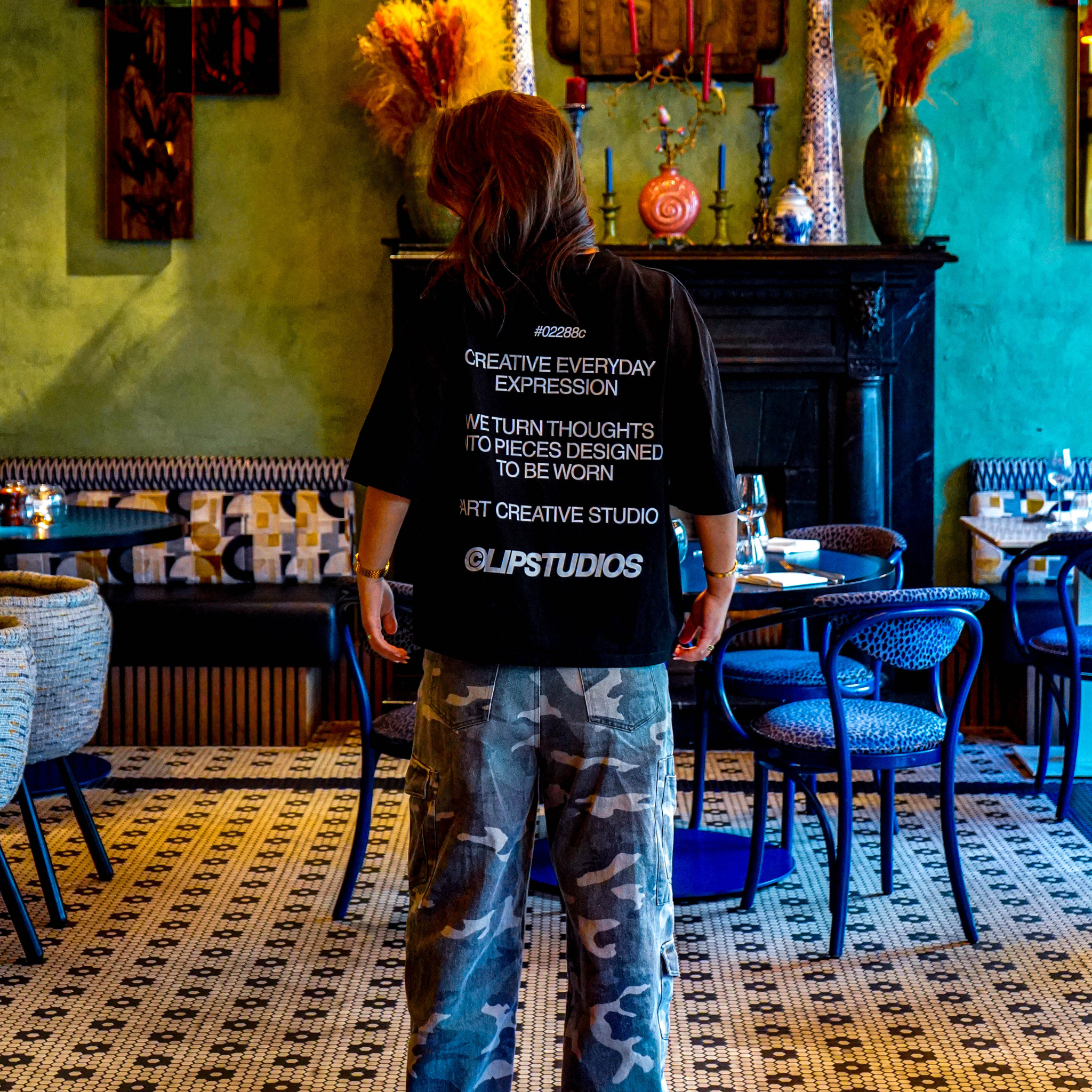 Creative Expr. Tee - Black - White