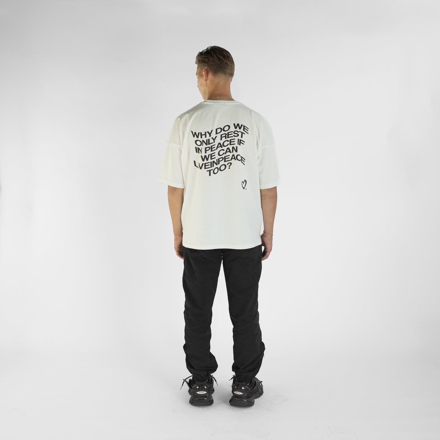 QUOTE TEE WHITE